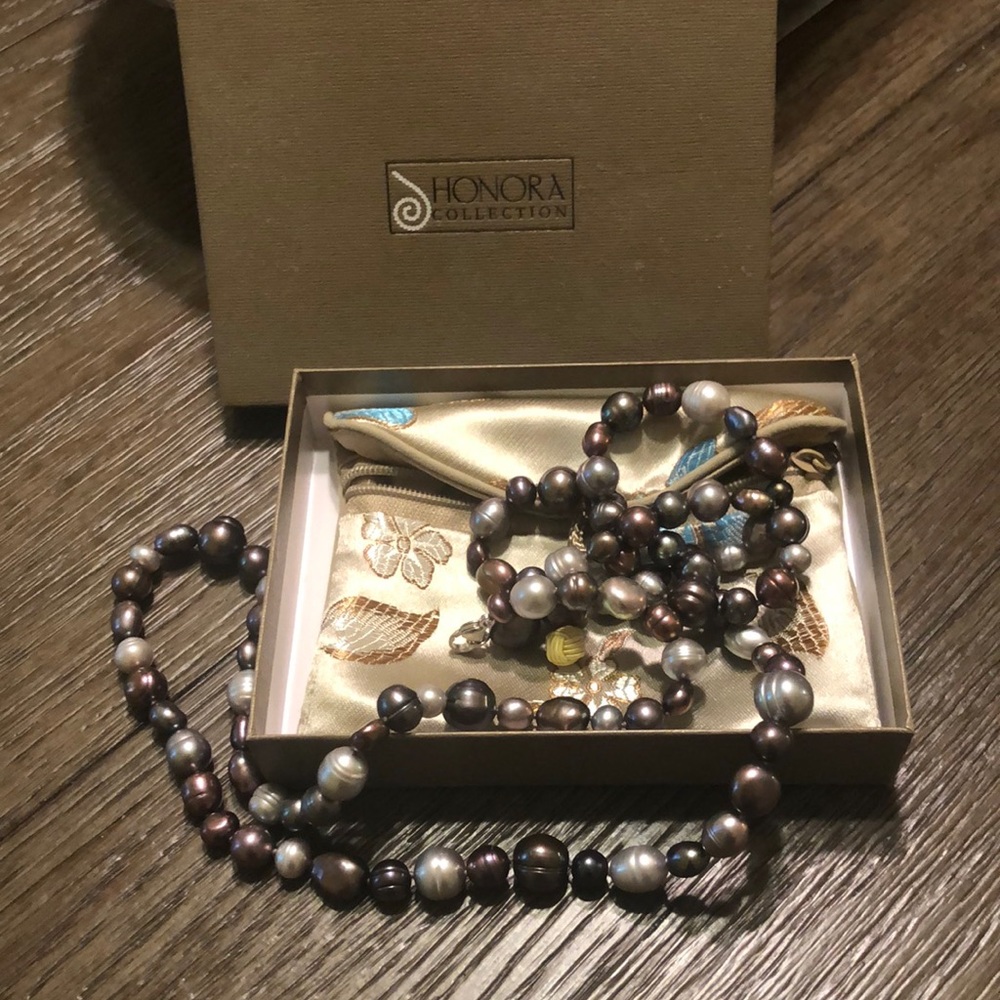 Honora pearl necklace